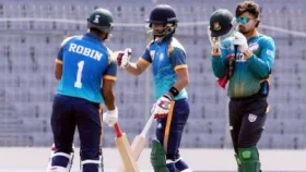 ঢাকা লিগে শাইনপুকুর-ব্রাদার্সের ব্যাটসম্যানদের দাপট