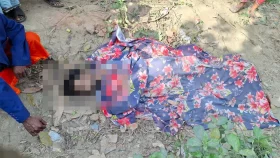 রাতে নিখোঁজ, সকালে মিলল মিশুক চালকের লাশ 