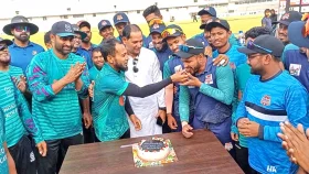 অবসরের পরদিন মাঠে নেমে মোহামেডানকে জেতালেন মুশফিক