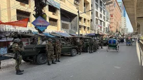 বায়তুল মোকাররম এলাকায় কড়া নিরাপত্তা