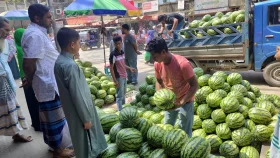 চড়া দাম তরমুজের, মধ্যবিত্তের নাগালের বাইরে