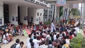 আজ থেকে আবারো কর্মবিরতিতে যাচ্ছেন ইন্টার্ন চিকিৎসকরা &nbsp;