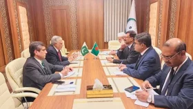 জেদ্দায় পাকিস্তানের পররাষ্ট্রমন্ত্রীর সঙ্গে তৌহিদ হোসেনের বৈঠক