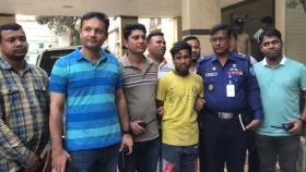কক্সবাজারে মার্কিন নারীকে শ্লীলতাহানি, যুবক আটক