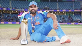 অবসরের সম্ভাবনা উড়িয়ে দিলেন রোহিত