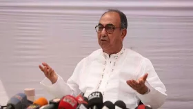 ‘আওয়ামী লীগের মত কেউ কেউ দেশকে নিজেদের তালুকদারি ভাবছে’