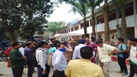 ত্রাণ উপদেষ্টার অনুষ্ঠান বর্জন করলেন সংবাদকর্মীরা