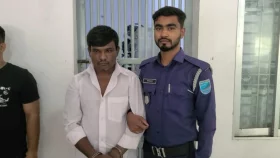 আশুলিয়ায় কিশোরীকে ধর্ষণ, সৎ বাবা গ্রেপ্তার