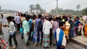 বগুড়ায় আলুবোঝাই ট্রাকের ধাক্কায় পথচারী নিহত