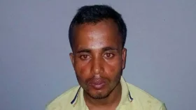 মহেশপুর সীমান্তে ভারতীয় নাগরিক আটক