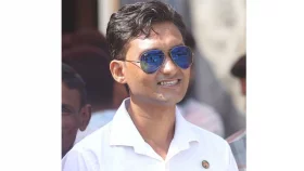 নিষিদ্ধ ছাত্রলীগ নেতাকে আটক করে পুলিশে দিল ছাত্রদল