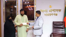 দুই চোখের আলো হারানো সেই মাহবুব আলমের পাশে মানবিক ডিসি