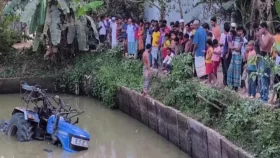 সিরাজগঞ্জে ট্রাক্টর উল্টে ২ যুবক নিহত