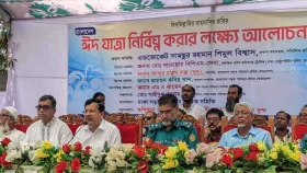 ঈদযাত্রায় বাড়তি ভাড়া ও চাঁদাবাজি কঠোর হাতে দমন করতে হবে