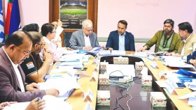 ফুটবলারদের বীমার আওতায় আনবে বাফুফে