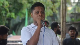 ‘আওয়ামী লীগকে ফেরাতে হলে আমাদের লাশের উপর দিয়ে ফেরাতে হবে’