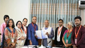 এক ব্যক্তির একাধিক মিডিয়া থাকতে পারবে না