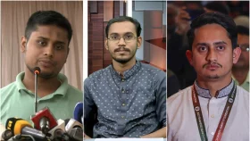 দুইজনের একজন মিথ্যে বলছেন