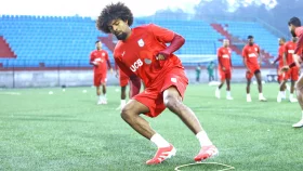 নতুন মাইলফলক ছুঁলেন হামজা