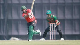 আকরামদের কাছে হেরে গেলেন নান্নুরা