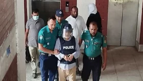 জি কে শামীমকে সাড়ে ৫ বছরের কারাদণ্ড, খালাস পেলেন তার মা