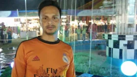 সরকারি পুকুরের মাছ ধরায় পদ হারালেন বিএনপি নেতা