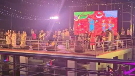 &lsquo;এলো খুশির ঈদ&rsquo; গানে মুখরিত শিল্পকলা একাডেমি