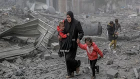 গাজায় নিহতের সংখ্যা ৫০ হাজার ছাড়াল