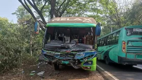 লোহাগাড়ায় ভয়াবহ সড়ক দুর্ঘটনায় নিহত বেড়ে ১০&nbsp;