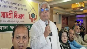 মেসে থাকা উপদেষ্টারা ৬ কোটির গাড়িতে চড়েন, পরেন ৪০ লাখের ঘড়ি
