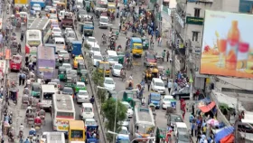 ছুটি শেষে কর্মচঞ্চল ঢাকা