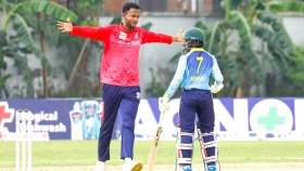 দেড় ঘন্টা অতিরিক্ত সময় ব্যয়ে লাখ টাকা জরিমানা প্রাইম ব্যাংকের