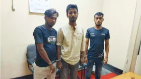 বগুড়ায় অপহৃতকে উদ্ধারে গিয়ে হামলায় দুই পুলিশ সদস্য আহত