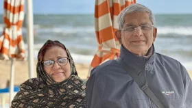স্ত্রীকে নিয়ে মির্জা ফখরুলের আবেগঘন স্ট্যাটাস