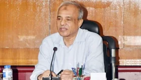 শেখ হাসিনাকে ফেরানোর বিষয়ে যা বললেন স্বরাষ্ট্র উপদেষ্টা