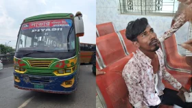 সাভারে ফের যাত্রীবাহী দুই বাসে ডাকাতি, মোবাইল-স্বর্ণালঙ্কার লুট