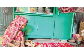 কুমোরপাড়ায় বৈশাখী ব্যস্ততা