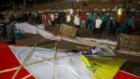 চট্টগ্রামে বর্ষবরণের অনুষ্ঠানের মঞ্চ ভাঙচুর, অনুষ্ঠান বাতিল