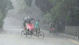 ঢাকায় বজ্রসহ বৃষ্টির সম্ভাবনা, থাকতে পারে দমকা হাওয়া &nbsp;