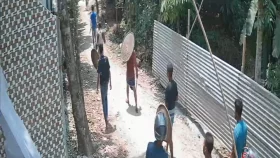 শরীয়তপুরে আবারও ককটেল বিস্ফোরণ ঘটিয়ে সংঘর্ষ, ভিডিও ভাইরাল &nbsp;