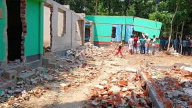আসামি হলেই লুট হয় তার ঘর বাড়ি