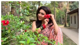 কেমন কেটেছে জয়ার নববর্ষ