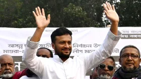 রাজনীতিতে আসা সঠিক ছিল, মাগুরার মানুষ আমাকে চেয়েছে: সাকিব