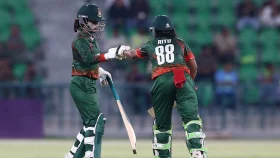 বিশ্বকাপে ওঠার লড়াইয়ে বাংলাদেশের মাঝারি স্কোর