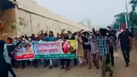 উত্তরায় আ. লীগ ও অঙ্গ সংগঠনের ঝটিকা মিছিল, ছাত্র-জনতার ক্ষোভ