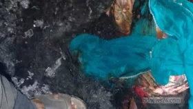 নারী পোশাক শ্রমিককে হত্যার পর আগুন, স্বামী পলাতক 