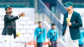 তিন পেসার নিয়ে ব্যাটিংয়ে বাংলাদেশ