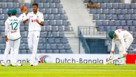 কারেন-বেনেটকে ফিরিয়ে জুটি ভাঙলেন নাহিদ