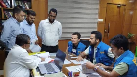 চট্টগ্রাম পাসপোর্ট অফিসে ছদ্মবেশে দুদক