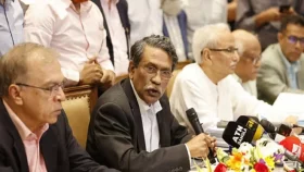 প্রধান উপদেষ্টার নির্দেশনা মেনেই বৈঠক করা হচ্ছে: আলী রীয়াজ